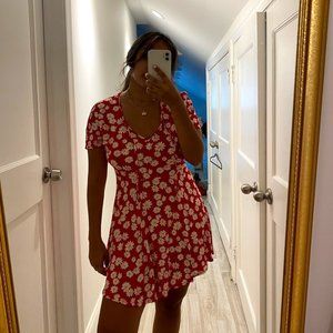 FOREVER 21 Flower Red Dress